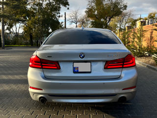 BMW 5 Series foto 5