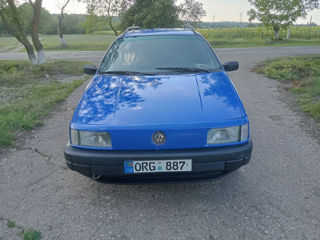 Volkswagen Passat foto 2