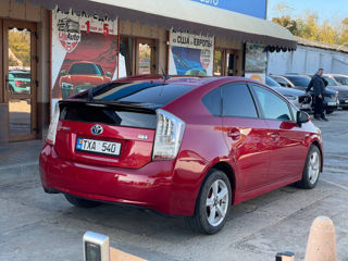 Toyota Prius foto 4