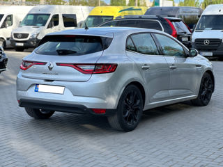 Renault Megane foto 3