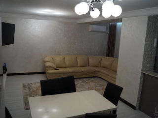 Apartament cu 2 camere, 91 m², Telecentru, Chișinău foto 2