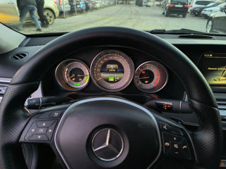 Mercedes E-Class foto 10