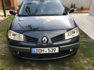 Renault Megane foto 1