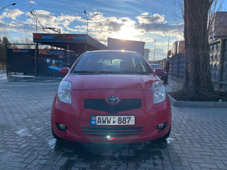 Toyota Yaris foto 7