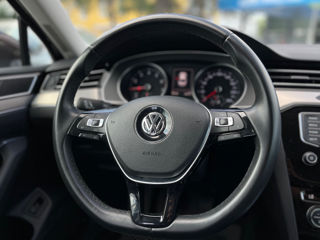 Volkswagen Passat foto 11