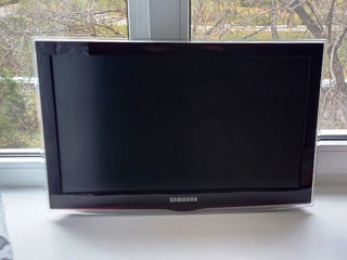 TV Samsung 56 см б/у foto 2