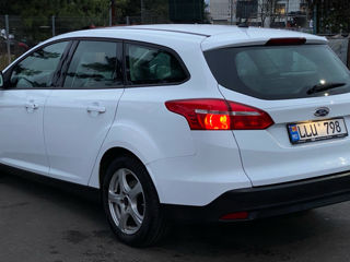 Ford Focus foto 6