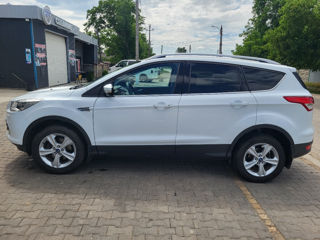 Ford Kuga foto 4