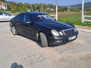 Mercedes E-Class foto 4