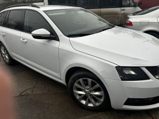 Skoda Octavia foto 2