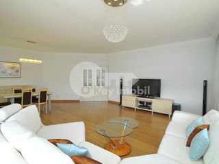 Apartament cu 3 camere, 148 mp, Centru, București,  193000 € ! foto 3