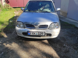 Nissan Micra foto 1