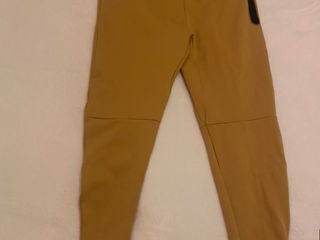 Pantaloni Nike tech fleece gold originali foto 3