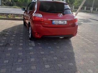 Toyota Auris foto 4