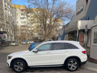 Mercedes GLC foto 2