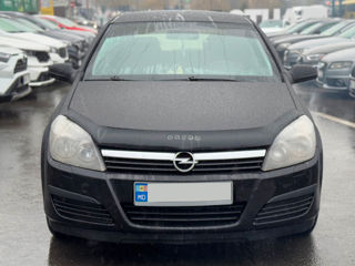 Opel Astra foto 3