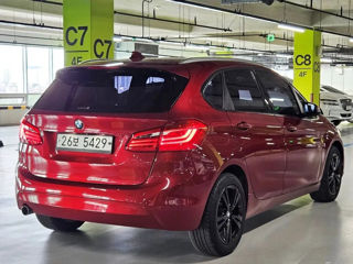 BMW 2 Series Active Tourer foto 2