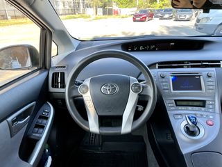 Toyota Prius foto 12