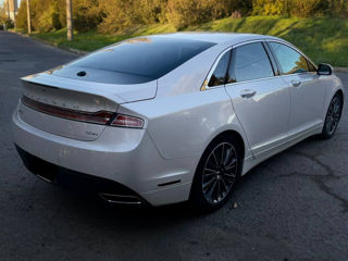 Lincoln MKZ foto 4