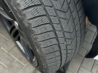 295/35R21 foto 1