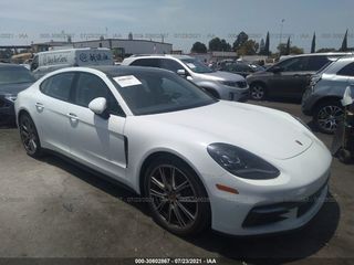 Porsche Panamera foto 1