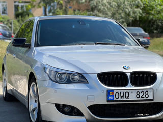 BMW 5 Series foto 2