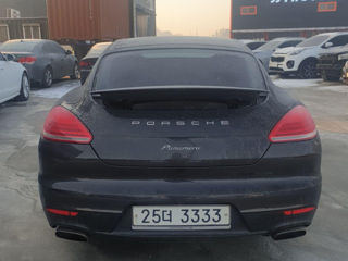 Porsche Panamera foto 6