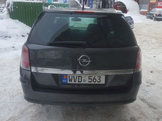 Opel Astra foto 4