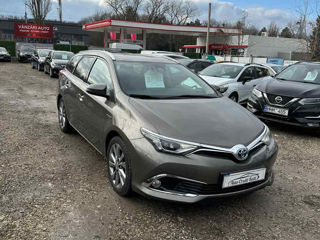 Toyota Auris foto 2