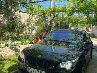 BMW 5 Series foto 5