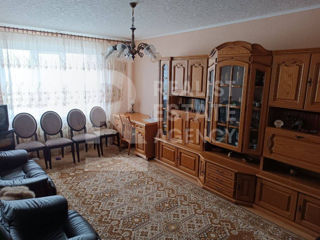 Apartament cu 3 camere, 66 m², BAM, Bălți