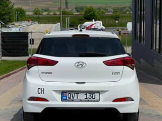 Hyundai i20 foto 5