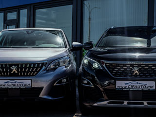 Peugeot 5008 foto 1