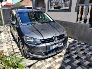 Volkswagen Sharan foto 2