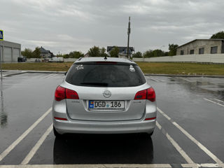 Opel Astra foto 8