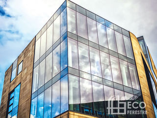 Geamuri panoramice in Chisinau. Pereții-ușile panoramice VEKA foto 2