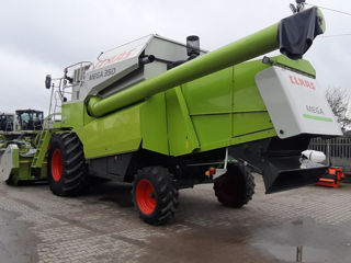 Claas Mega foto 2