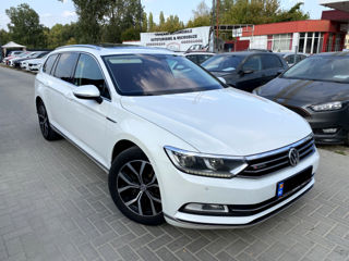 Volkswagen Passat foto 4