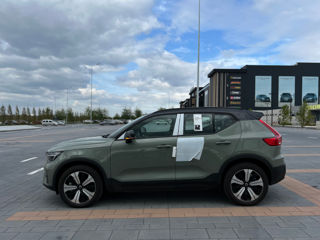 Volvo XC40 фото 3