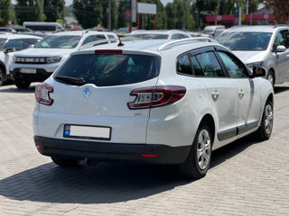 Renault Megane foto 3