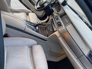 BMW 7 Series foto 8