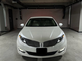 Lincoln MKZ foto 2