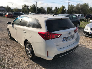 Toyota Auris foto 6