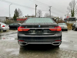 BMW 7 Series foto 6