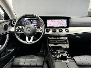 Mercedes E-Class Coupe foto 7