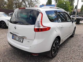 Renault Grand Scenic foto 4