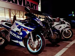 Suzuki Gsxr foto 3