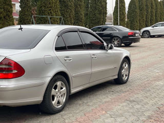 Mercedes E-Class foto 6