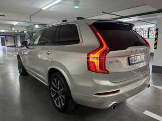 Volvo XC90 foto 7