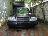 Mercedes Series (W124) foto 7